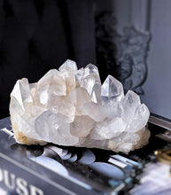 Cargar imagen en el visor de la galería, Himalayan Quartz Cluster - 626g #493