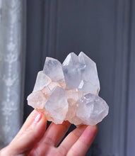 Cargar imagen en el visor de la galería, Pink Himalayan Quartz Cluster - small 208g #498