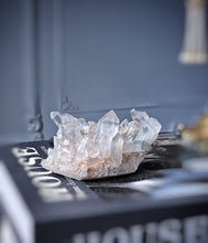이미지를 갤러리 뷰어에 로드 , Green Phantom Himalayan Quartz Cluster - small 116g #524