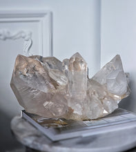 이미지를 갤러리 뷰어에 로드 , Large Himalayan Quartz Cluster with Peach Hue - 7.46kg #543