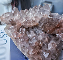 將圖片載入圖庫檢視器 | 50% OFF | Elestial Smoky Pink Himalayan Quartz Cluster - 4kg #544
