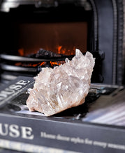 將圖片載入圖庫檢視器 High Grade Himalayan Quartz Cluster - 532g #576