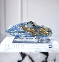 이미지를 갤러리 뷰어에 로드 , Blue Kyanite in Quartz Slab - 421g #928