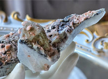 이미지를 갤러리 뷰어에 로드 , | RARE | Mongolian Quartz Point - 147g #143