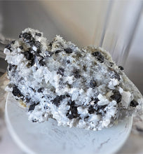 이미지를 갤러리 뷰어에 로드 , Large Quartz with Calcite and Galena - 6.34kg #1