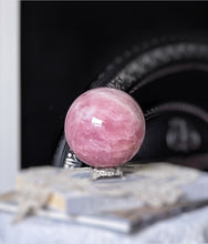 이미지를 갤러리 뷰어에 로드 , Large Rose Quartz Sphere - 2.76kg #4