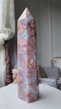 비디오를 갤러리 뷰어 Pink & Blue Flower Agate Tower - Large 1.26kg #62에 로드 및 재생