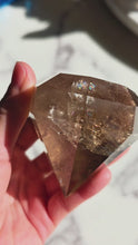 비디오를 갤러리 뷰어 Smoky Citrine Quartz Diamond Shaped - 247g #293에 로드 및 재생