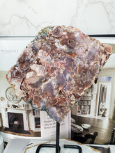 이미지를 갤러리 뷰어에 로드 , Dark Pink Amethyst on stand - 1.1kg #124