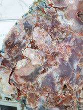 이미지를 갤러리 뷰어에 로드 , Dark Pink Amethyst on stand - 1.1kg #124