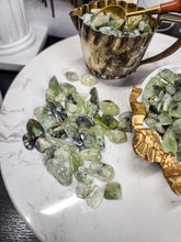 이미지를 갤러리 뷰어에 로드 , Prehnite Chips