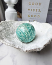 이미지를 갤러리 뷰어에 로드 , Amazonite Sphere - 689g #1