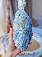 이미지를 갤러리 뷰어에 로드 , Blue Kyanite & Matrix - 1.35kg #10