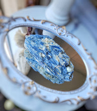 이미지를 갤러리 뷰어에 로드 , Blue Kyanite & Matrix - 1.35kg #10