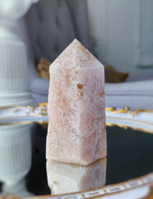 將圖片載入圖庫檢視器 Pink Amethyst Chunky Tower - short 305g #38