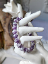 이미지를 갤러리 뷰어에 로드 , Chevron Amethyst Bracelet