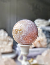 이미지를 갤러리 뷰어에 로드 , Pink Amethyst Sphere - 612g #149