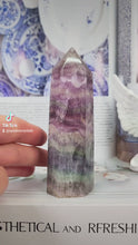 비디오를 갤러리 뷰어 Rainbow Fluorite Tower - small 203g #3에 로드 및 재생