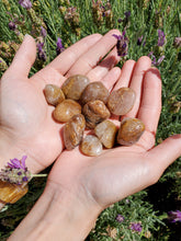 이미지를 갤러리 뷰어에 로드 , Copper Rutilated Tumbled Stones