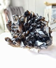 Cargar imagen en el visor de la galería, Extra Large Smoky Citrine Quartz Cluster - 17.15kg
