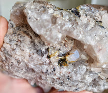 將圖片載入圖庫檢視器 Golden Rutilated Smoky Quartz Cluster - 1.7kg #71
