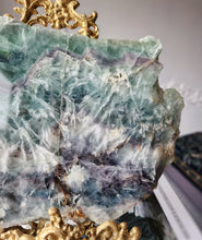 將圖片載入圖庫檢視器 Snowflake Rainbow Fluorite Slab - 1.31kg #1
