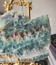 將圖片載入圖庫檢視器 Snowflake Rainbow Fluorite Slab - 1.1kg #2
