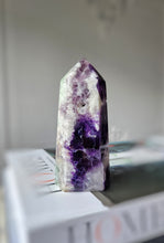 將圖片載入圖庫檢視器 Snowflake Rainbow Fluorite Tower #89
