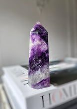 將圖片載入圖庫檢視器 Snowflake Rainbow Fluorite Tower #89
