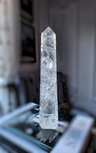 將圖片載入圖庫檢視器 Large Clear Quartz Tower - 1.11kg #119
