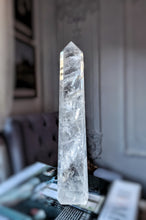 將圖片載入圖庫檢視器 Large Clear Quartz Tower - 1.11kg #119
