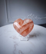 Load image into Gallery viewer, Fire Quartz / Red Hematiod Heart #216
