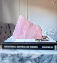 Load image into Gallery viewer, Rose Quartz Slab - 1.07kg #173
