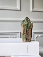 將圖片載入圖庫檢視器 Lodolite / Garden Quartz Point #77
