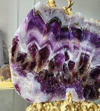 이미지를 갤러리 뷰어에 로드 , Chevron Amethyst Slab - 1.1kg #1
