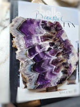 이미지를 갤러리 뷰어에 로드 , Chevron Amethyst Slab - 1.1kg #1
