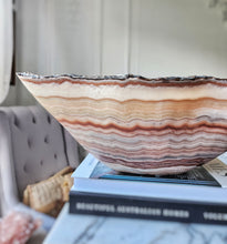 Cargar imagen en el visor de la galería, Large Mexican Onyx Bowl - 5.28kg
