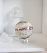 이미지를 갤러리 뷰어에 로드 , Pink Banded Calcite Sphere - 997g #70
