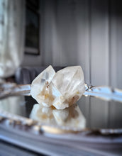 画像をギャラリービューアに読み込む, Golden Himalayan Quartz Cluster - small 474g #243
