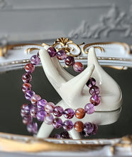 Cargar imagen en el visor de la galería, Amethyst x Lodolite / Garden Quartz Bracelet
