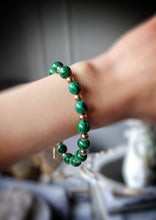 Load image into Gallery viewer, Malachite Evil Eye Bracelet
