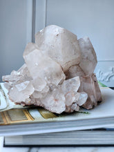 画像をギャラリービューアに読み込む, Himalayan Smoky Quartz Cluster x Red Chlorite Inclusion - 2.53kg #255
