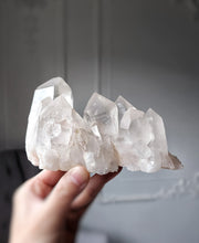 Cargar imagen en el visor de la galería, Himalayan Quartz Cluster - 686g #271
