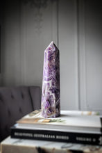 將圖片載入圖庫檢視器 Large Chevron Amethyst Tower - 1.56kg #31
