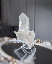 將圖片載入圖庫檢視器 Himalayan Quartz Cluster on Stand - 490g #279
