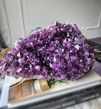 Cargar imagen en el visor de la galería, Large Amethyst Cluster on Stand - 5.52kg #2
