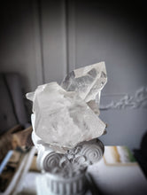 Cargar imagen en el visor de la galería, Himalayan Quartz Cluster - 819g #284
