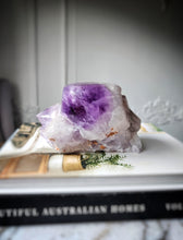 將圖片載入圖庫檢視器 Elestial Amethyst Half Raw Half Polished Cluster - 1.32kg #16
