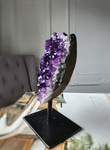 將圖片載入圖庫檢視器 Amethyst Cluster on Metal Stand - 383g #38
