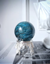 画像をギャラリービューアに読み込む, Blue Apatite Sphere - 388g #76
